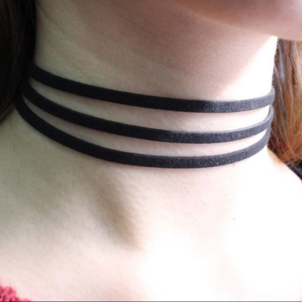 Black 3 Layer Chocker